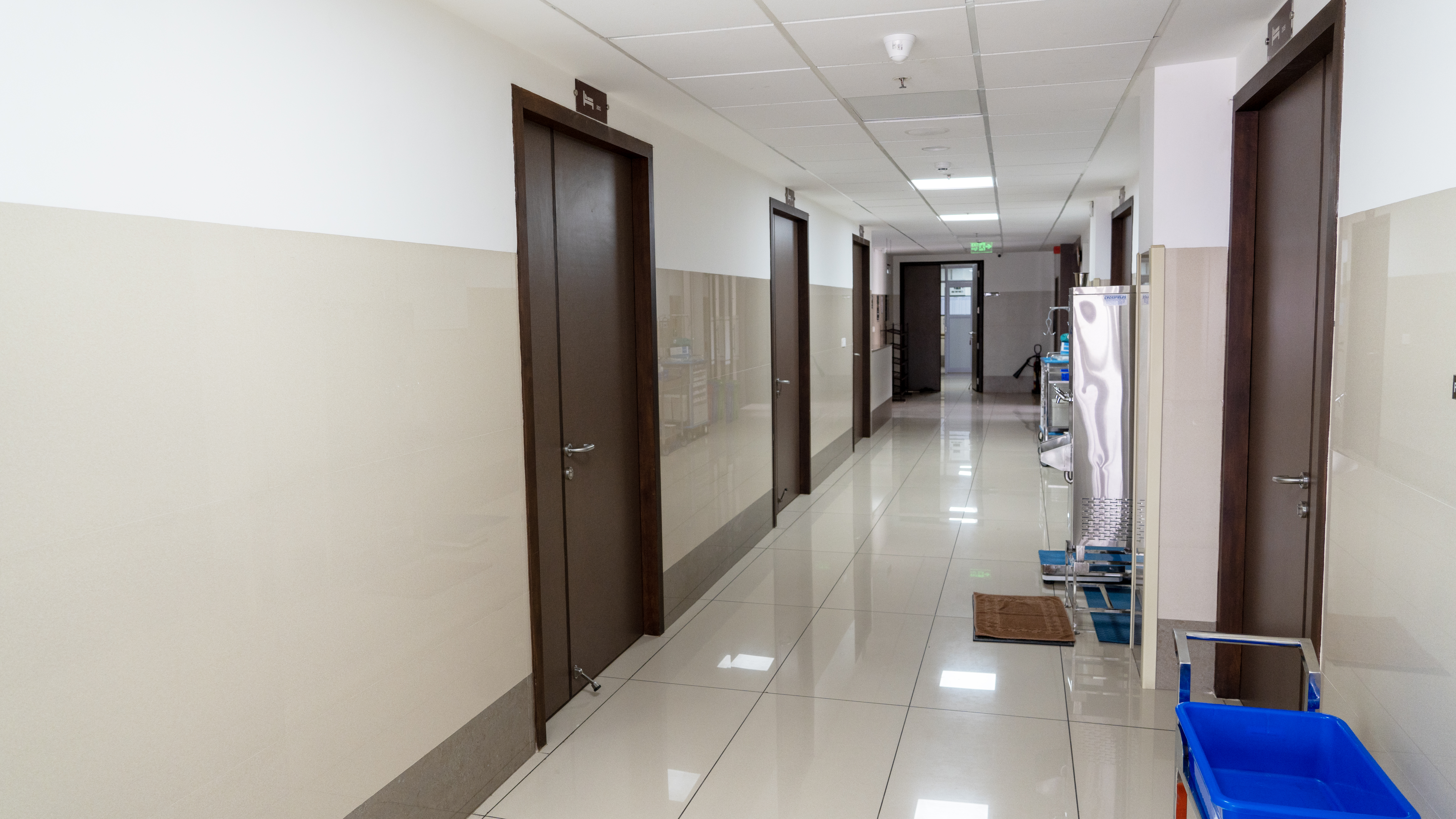ospital Interior / Clinical Area